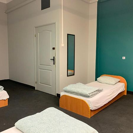 To Be Hostel كراكوفيا المظهر الخارجي الصورة